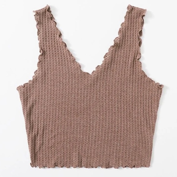 SHEIN NWOT v-neck crop top waffle knit tank top L - Picture 2 of 3